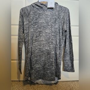 Gray Long Sleeve Hooded Top